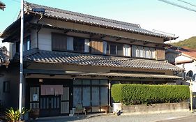Lacomaゲストハウスー海と星空にとけこむ癒しの宿